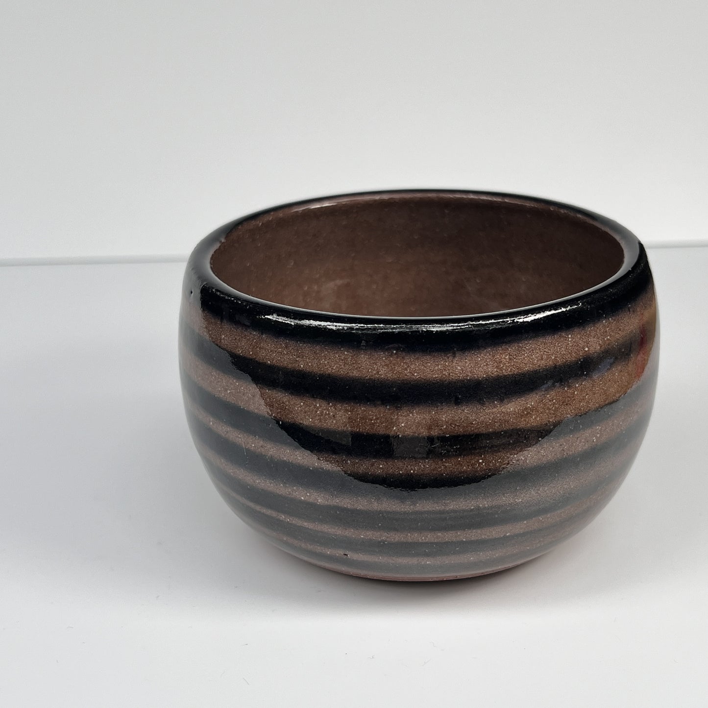 Vase Transpiring Tales