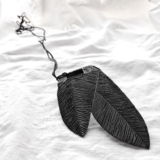 Necklace Fragments Black PJ MW 13