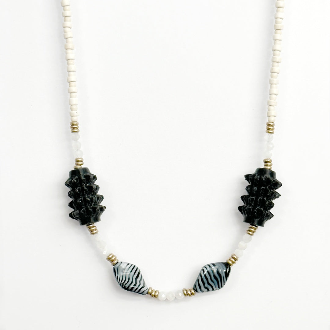 Necklace Beaded Stripey Glass