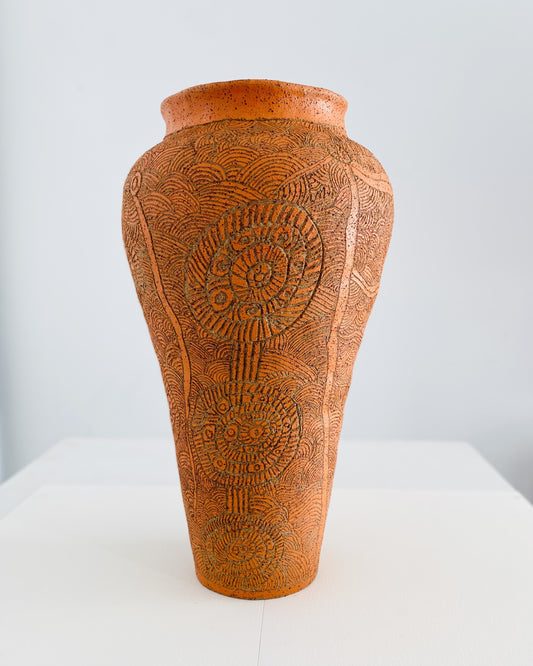 'Kapi Tjukula' Yaritji Heffernan (Terracotta)