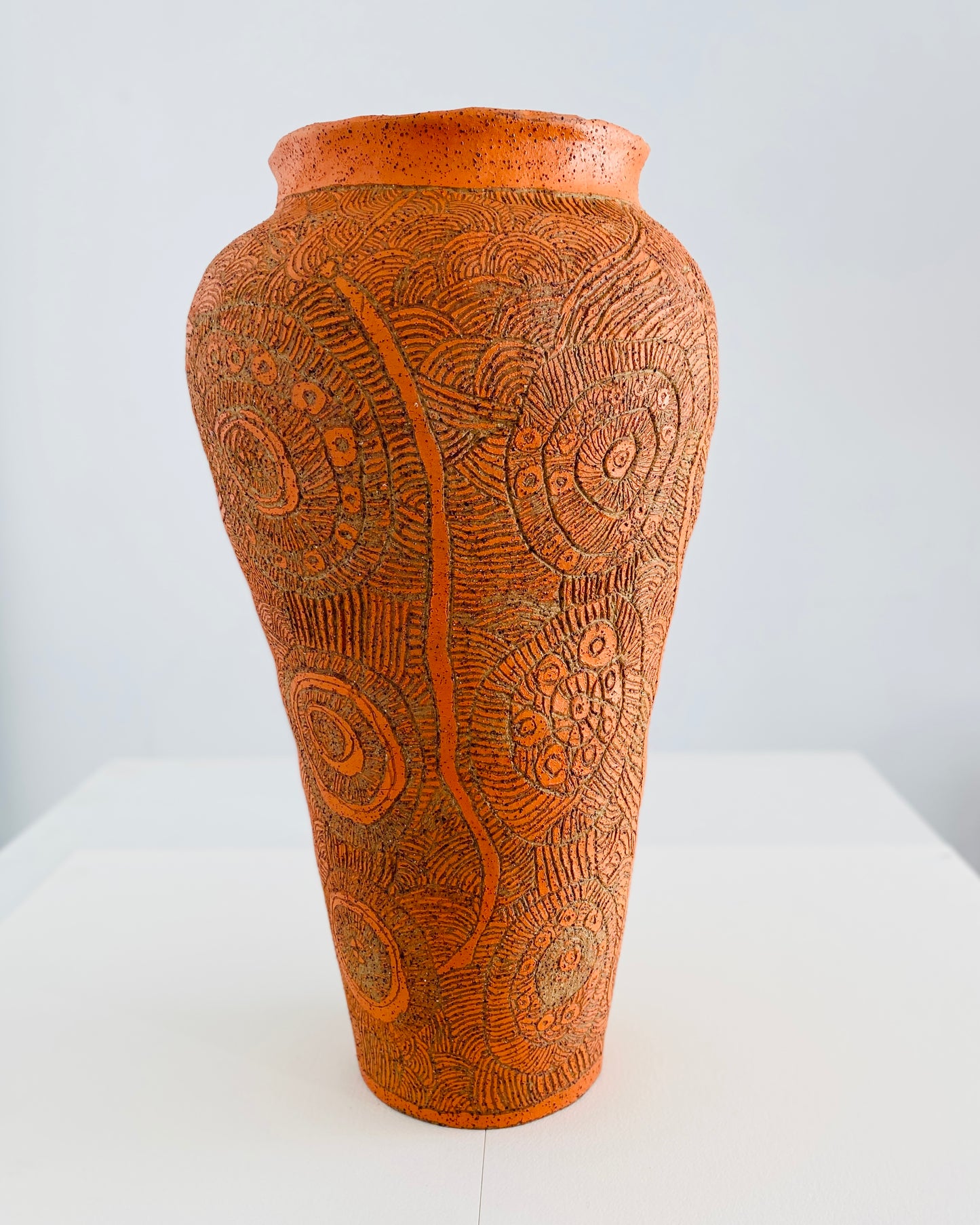 'Kapi Tjukula' Yaritji Heffernan (Terracotta)