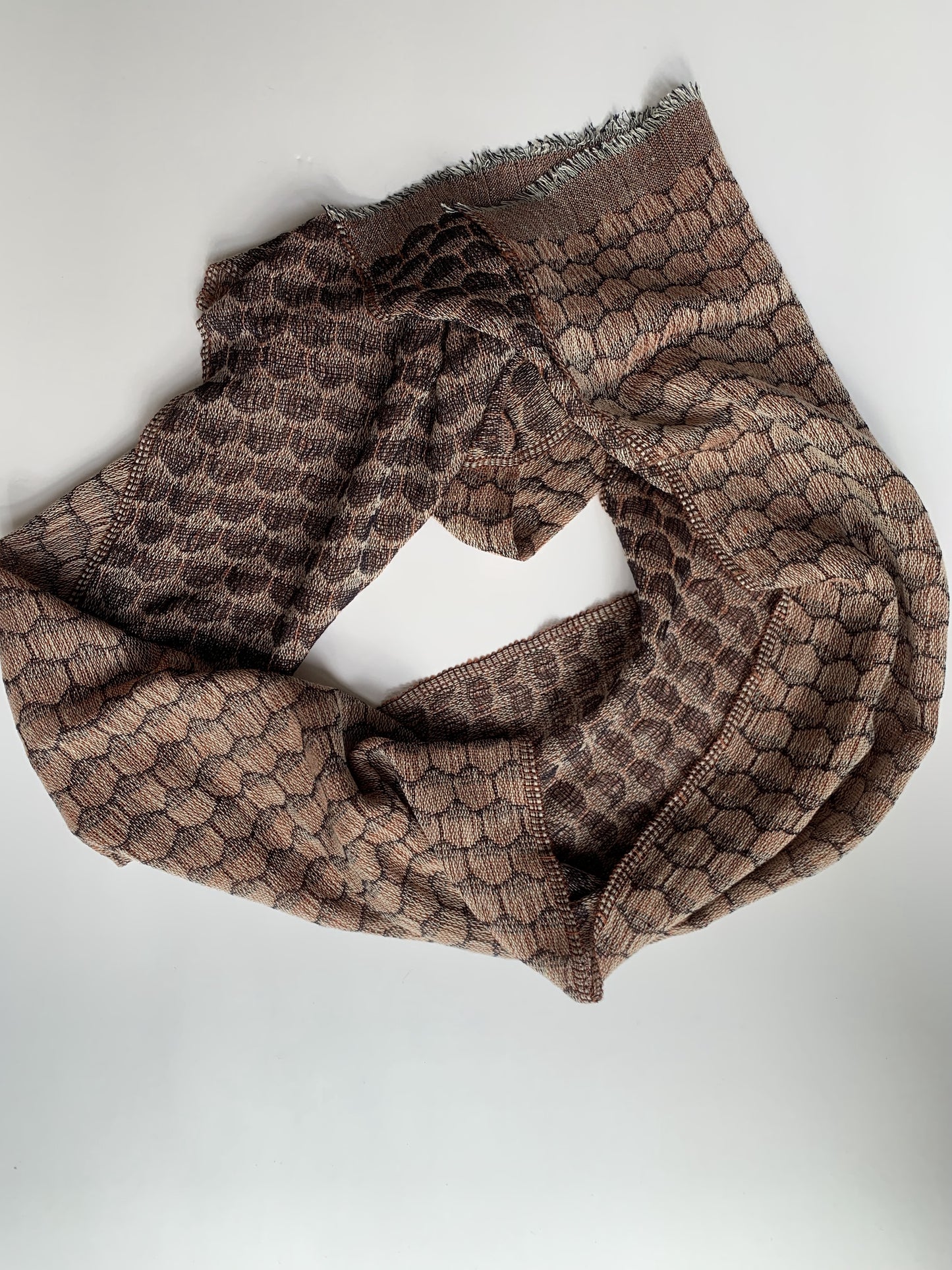 Shaded Honeycomb Scarf